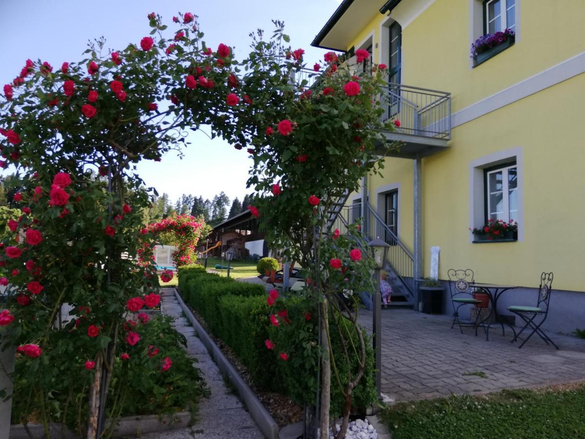Erlebnisbauernhof Steinerhof In Kaernten Liebenfels Kültér fotó