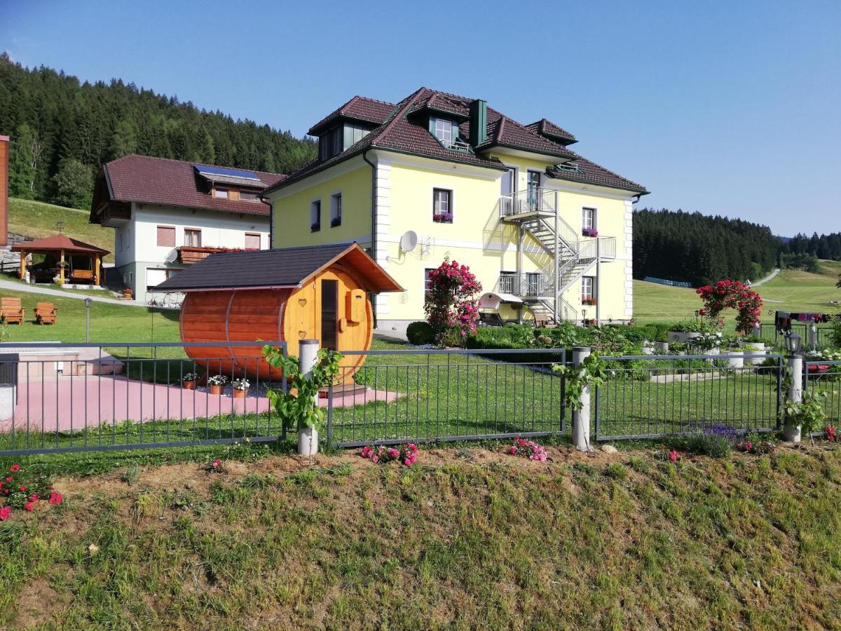 Erlebnisbauernhof Steinerhof In Kaernten Liebenfels Kültér fotó
